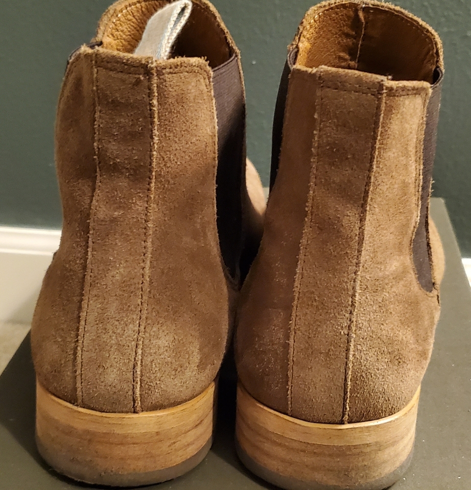 Dev Suede Chelsea Boot - Picture 3 of 3